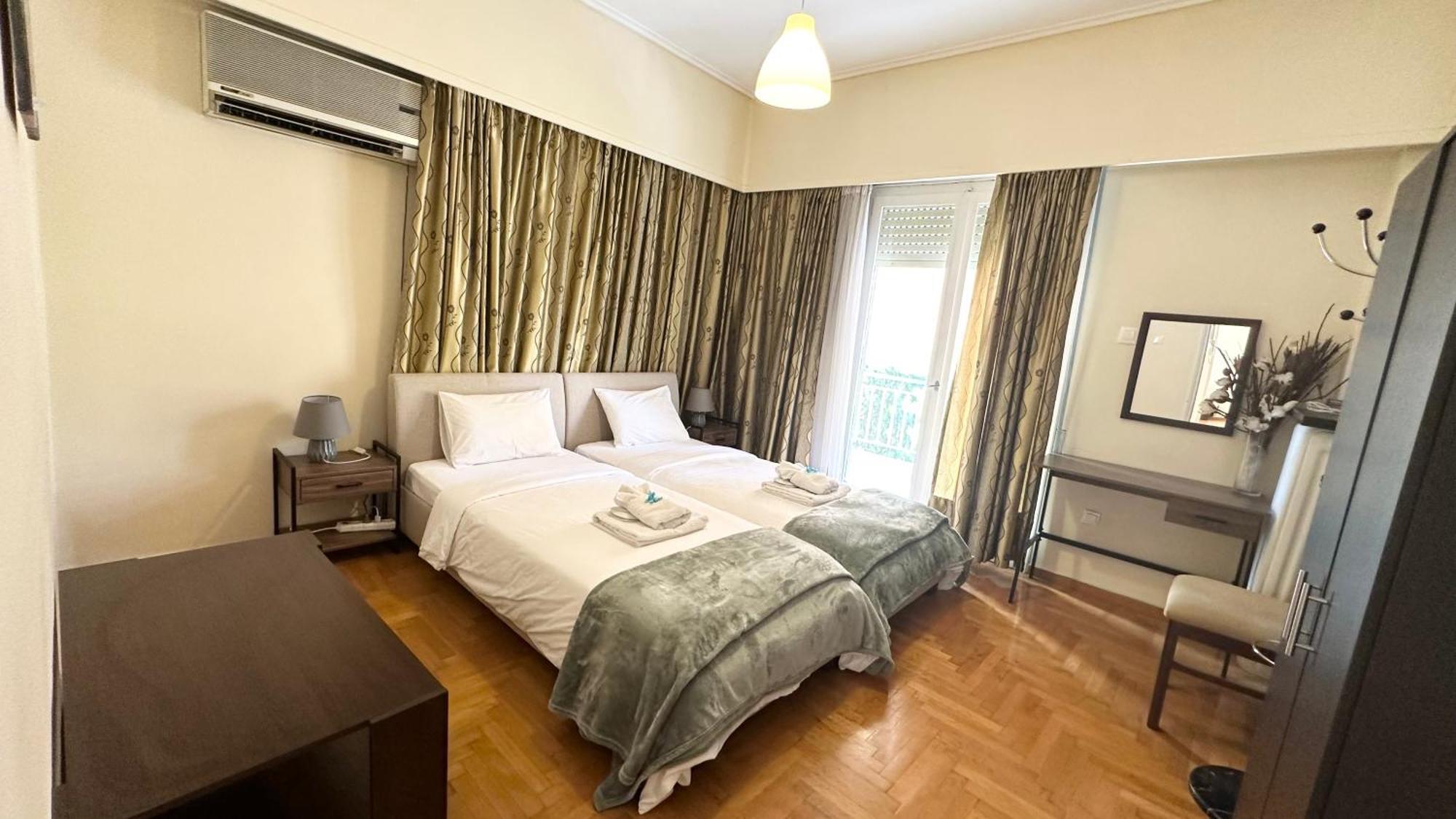 Harokopio Apartment In Atenas Exterior foto